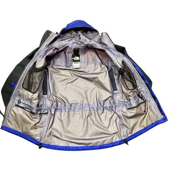 The North Face Women’s GORE-TEX Waterproof Jacket – Size L - Picture 2 of 5